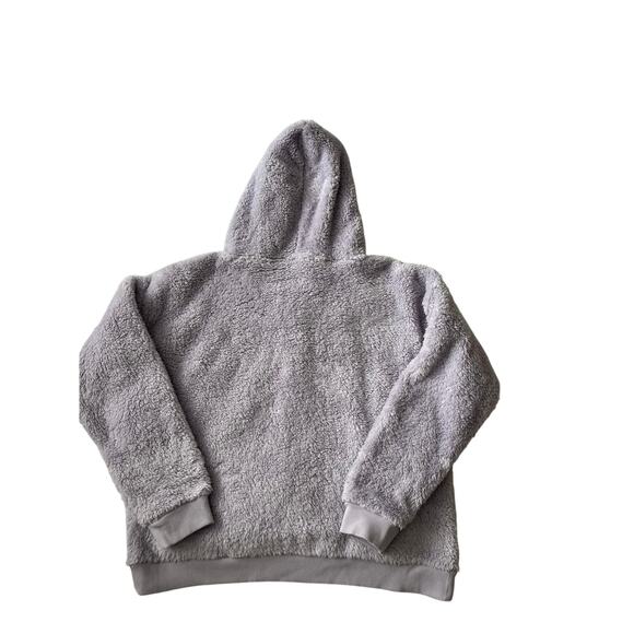 Comfy, cozy Women’s hoodie in lavender. Size XL - Picture 7 of 8